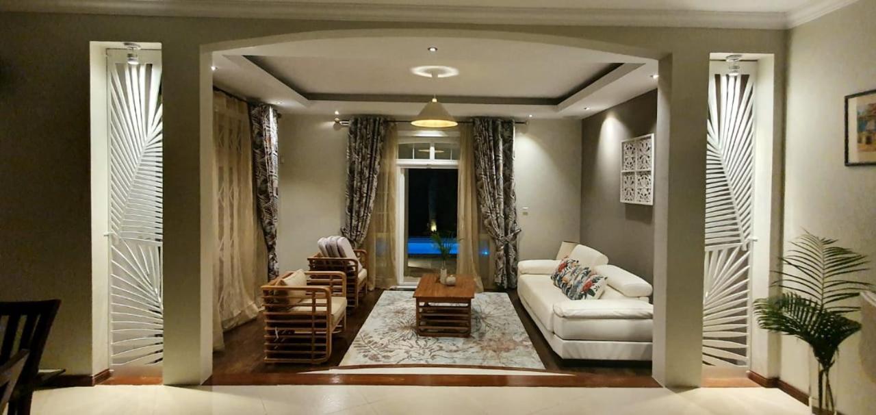 Happiness Villa 3 Bedroom Luxury Villa With Private Pool, Near All Amenities And Beaches Mauritius Гранд Байе Екстериор снимка